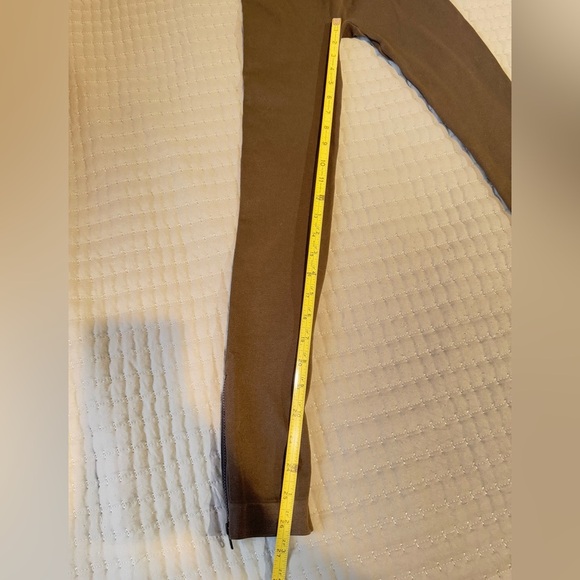 Olive Green High-Waisted Spanx Leggings with zipper ankles. Size Medium VGUC - Picture 5 of 9